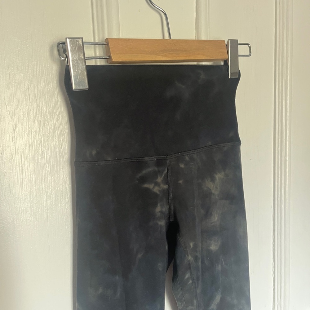 Lululemon Women’s Green/Gray Tie-Dye Leggings - Size 0